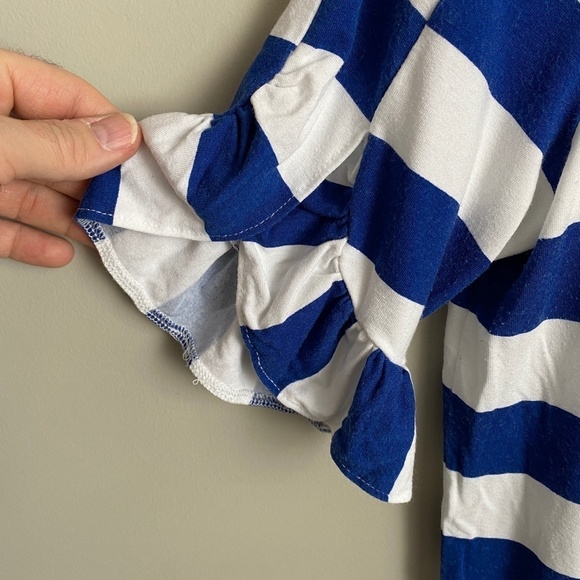 Melanie Lyne Women's Short Ruffled Sleeve Blue + White Stipe T-shirt Size Medium - Picture 3 of 10